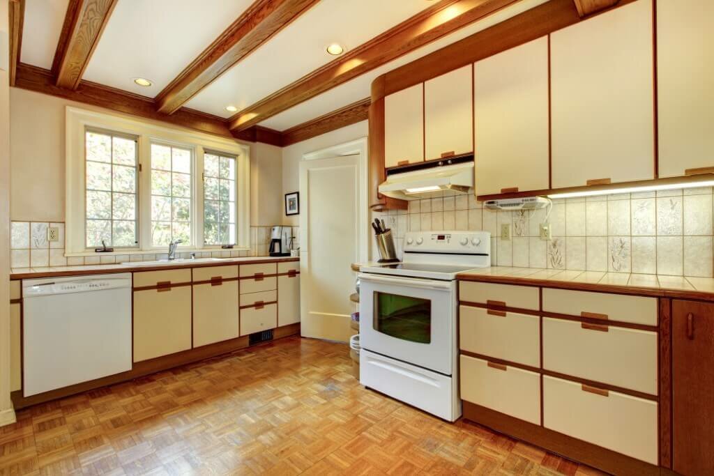Outdated Kitchen