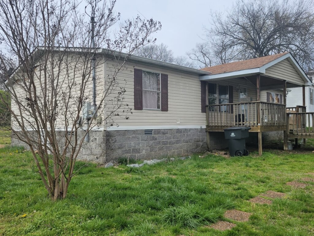 Velocity Mobile Home Buyers purchase of a single-wide mobile home in Murfreesboro, TN.