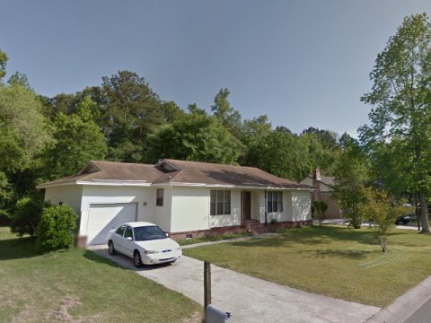 260 Columbia Dr - Sold Fast in Charleston