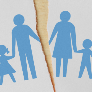 Selling Property While Going Through a Divorce in Tennessee