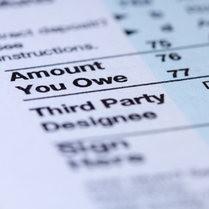 Covering HOA costs at closing in Memphis