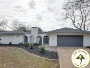 house purchased by Yellowhammer Home Buyers in less than two weeks 2100 Woodmore Dr Huntsville, Al 35803
