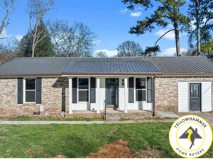 house with major damage sold as is for cash to Yellowhammer Home Buyers 3314 Lockwood Ct SW, Huntsville, Al 35805