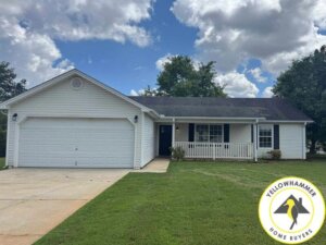 vacant inherited house needing major exterior repairs bought with cash by Yellowhammer Home Buyers 29788 Andrea Ln, Madison, AL 35756