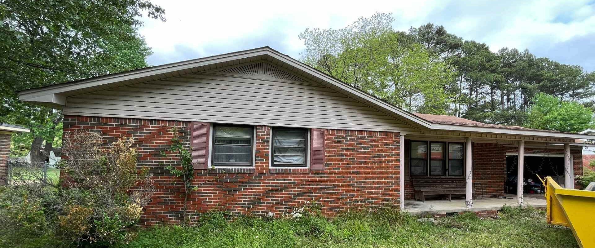 Yellowhammer Home Buyers local cash home buying company in Decatur Alabama