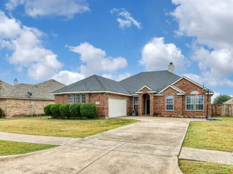 for sale 105 waterview pkwy red oak tx