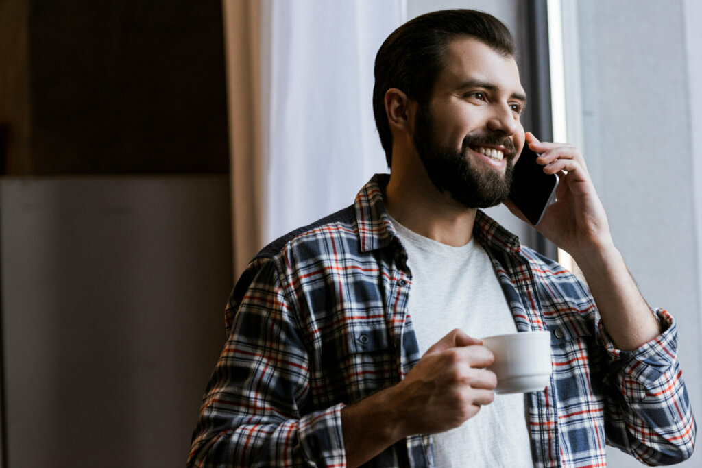 Investor seller on the phone