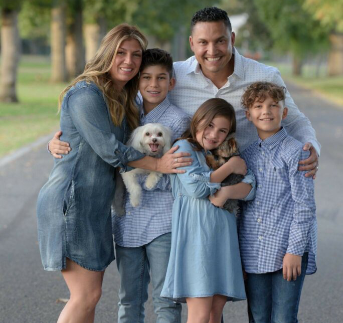 Local Home Buyers California family with pets