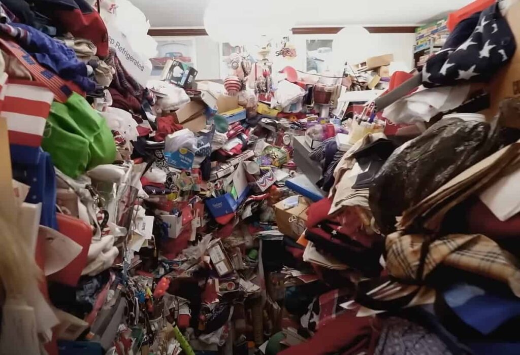 How To Sell A Hoarder House