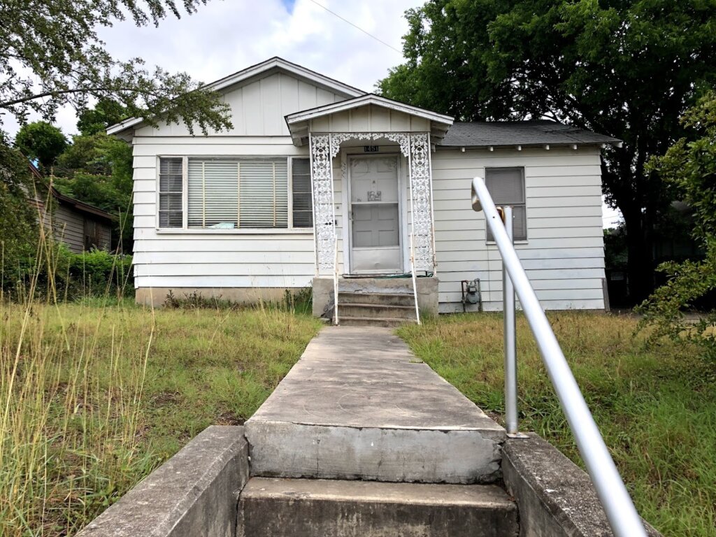 We Buy Houses for cash in San Antonio , Texas - Aftermath Properties LLC