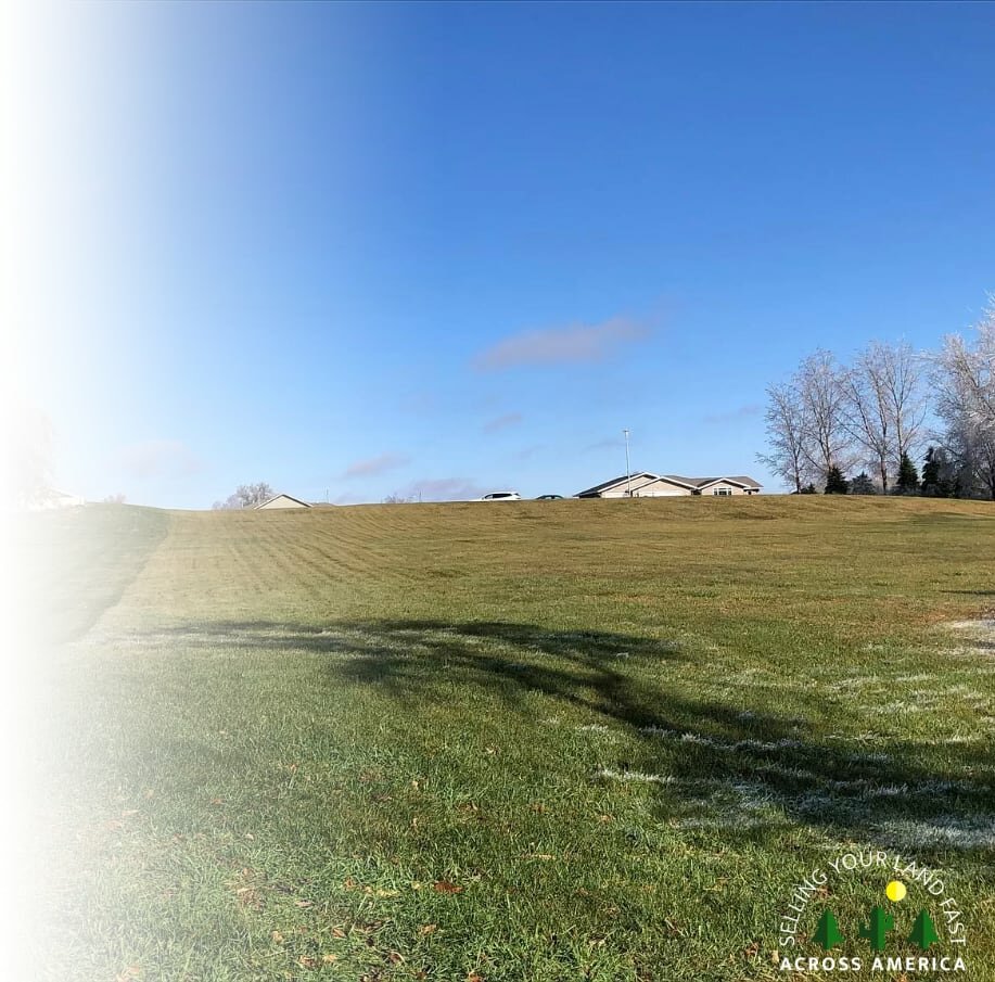 sell land in Iowa