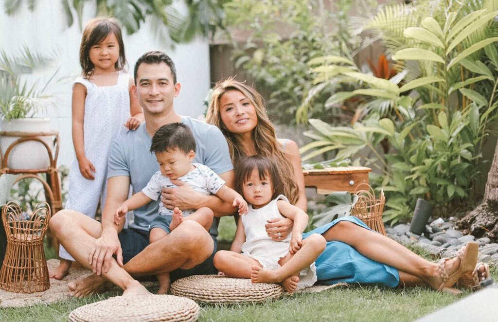 David from Hawaii Cash Buyers and his family