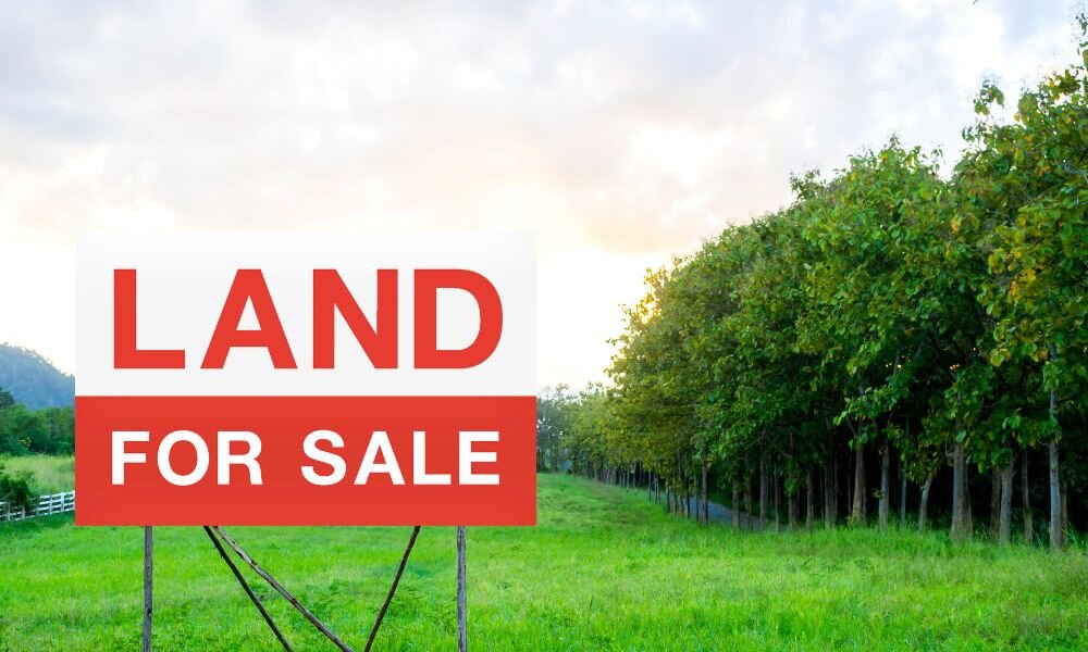 Land for sell sign