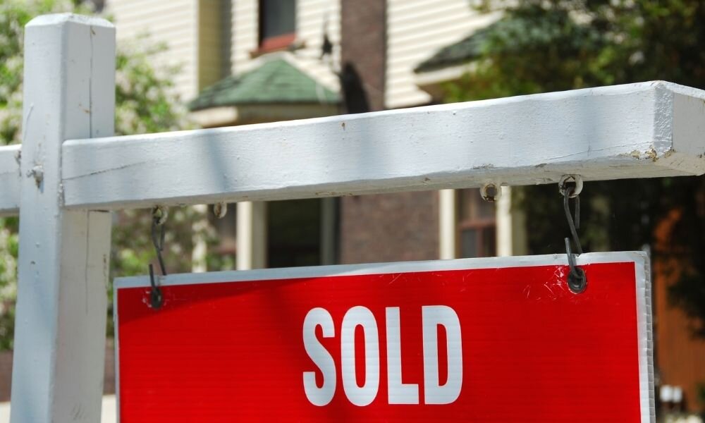 Sold red sign