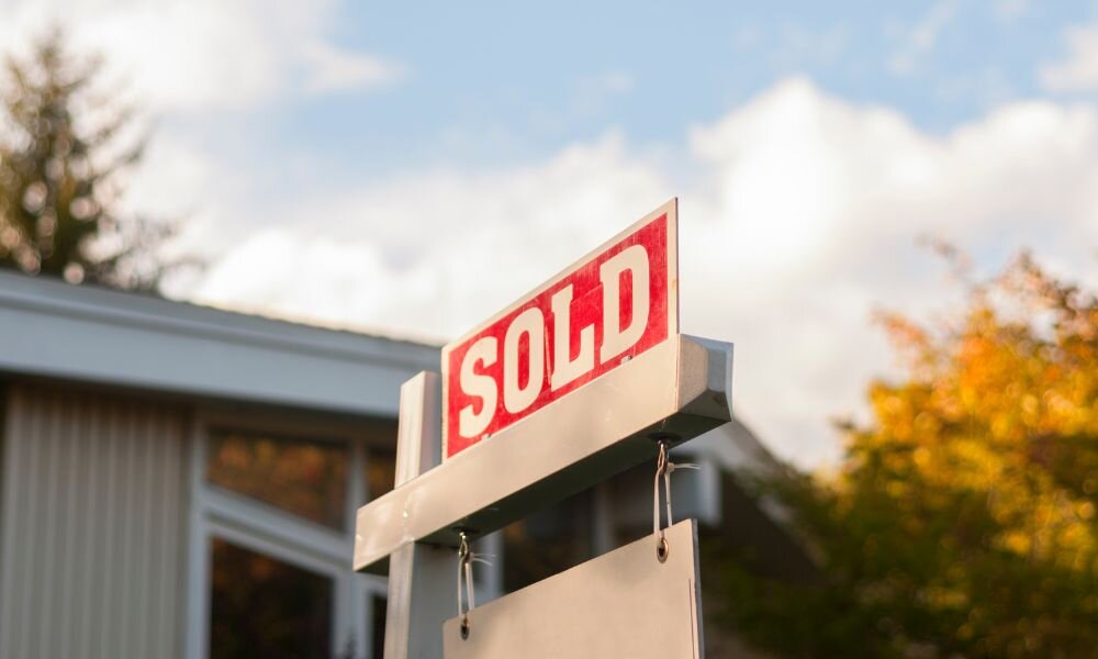 Red sold sign