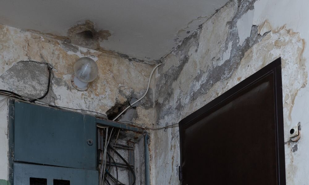 ceiling water damage