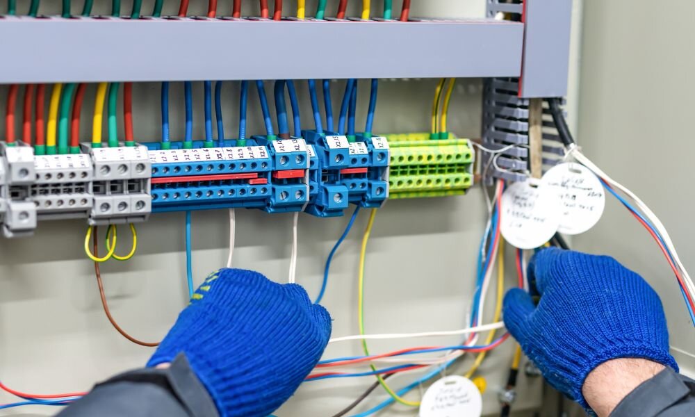 Old fuse box upgrades