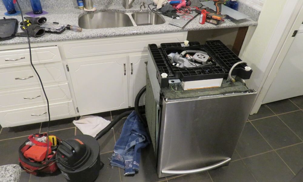 Kitchen repair