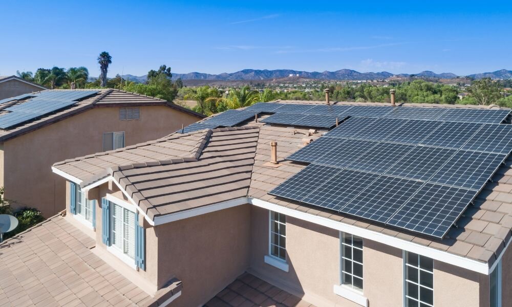 House with Solar Panels in Florida