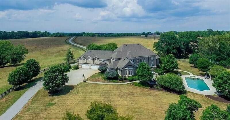 822 Poplar Springs Rd, Westminster, SC 29693