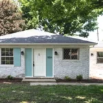 Flipping vs Holding Real Estate in Peoria: 4 Key Advantages