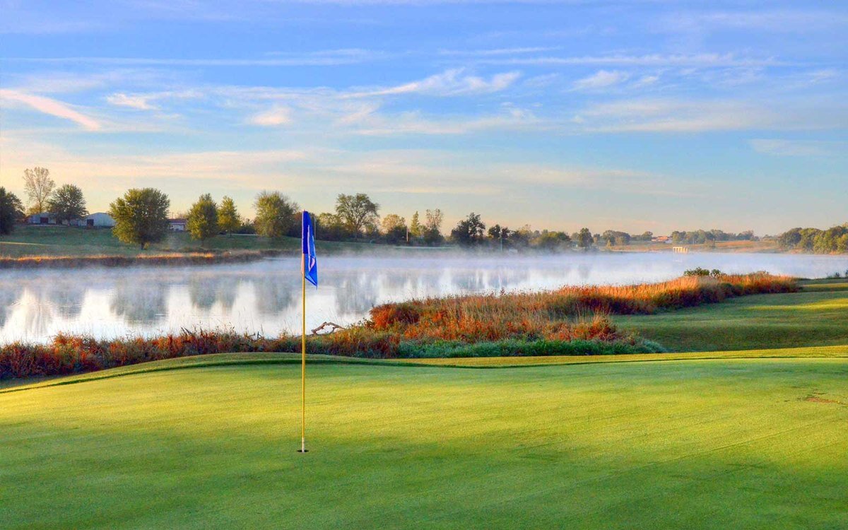 Lake View Golf Course in Hamilton