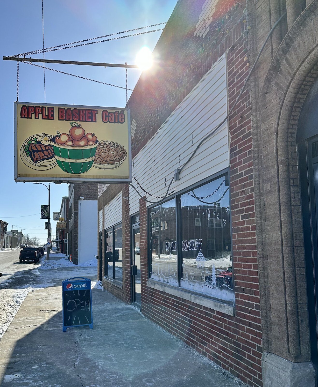 The Apple Basket Cafe in Macon
