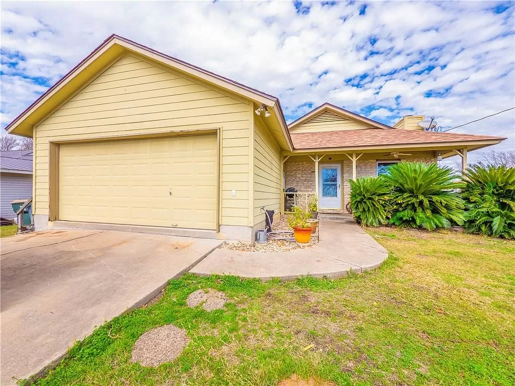 We buy houses in Buda Texas