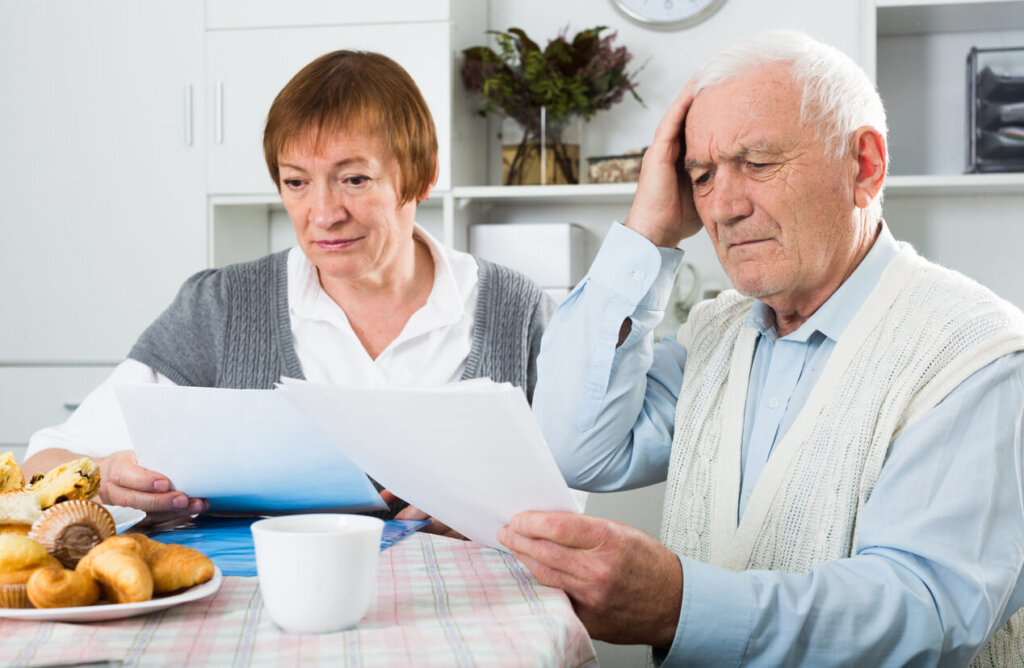 Older couple Selling a House in Probate Oregon or Washington