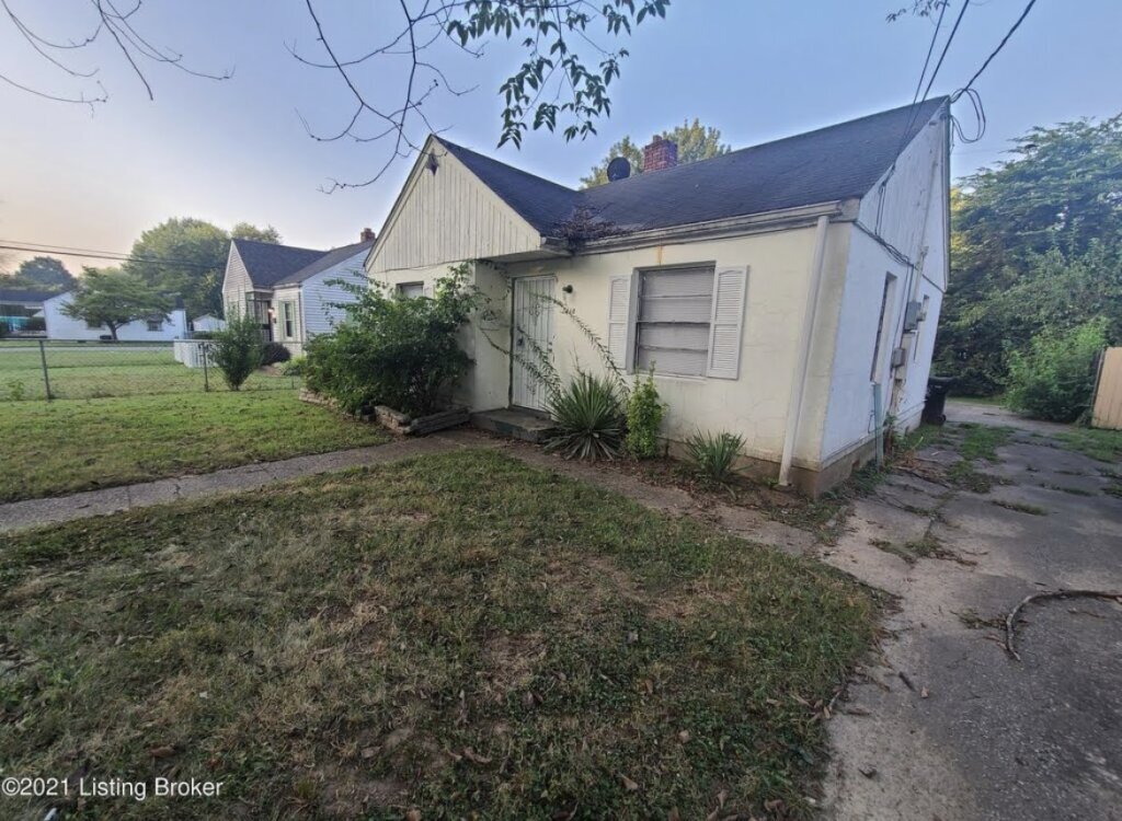 Squatters Rights in Kentucky House with Squatters Inside Rental Property