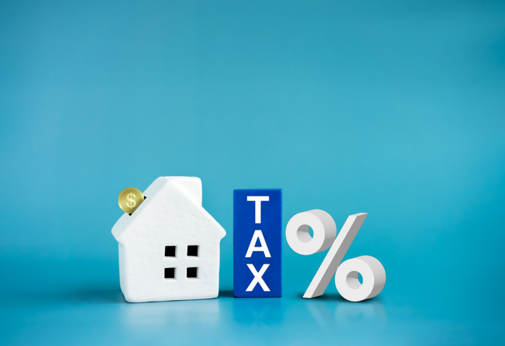 Texas homeowner reviewing potential taxes, capital gains, net proceeds, and selling costs before selling a house
