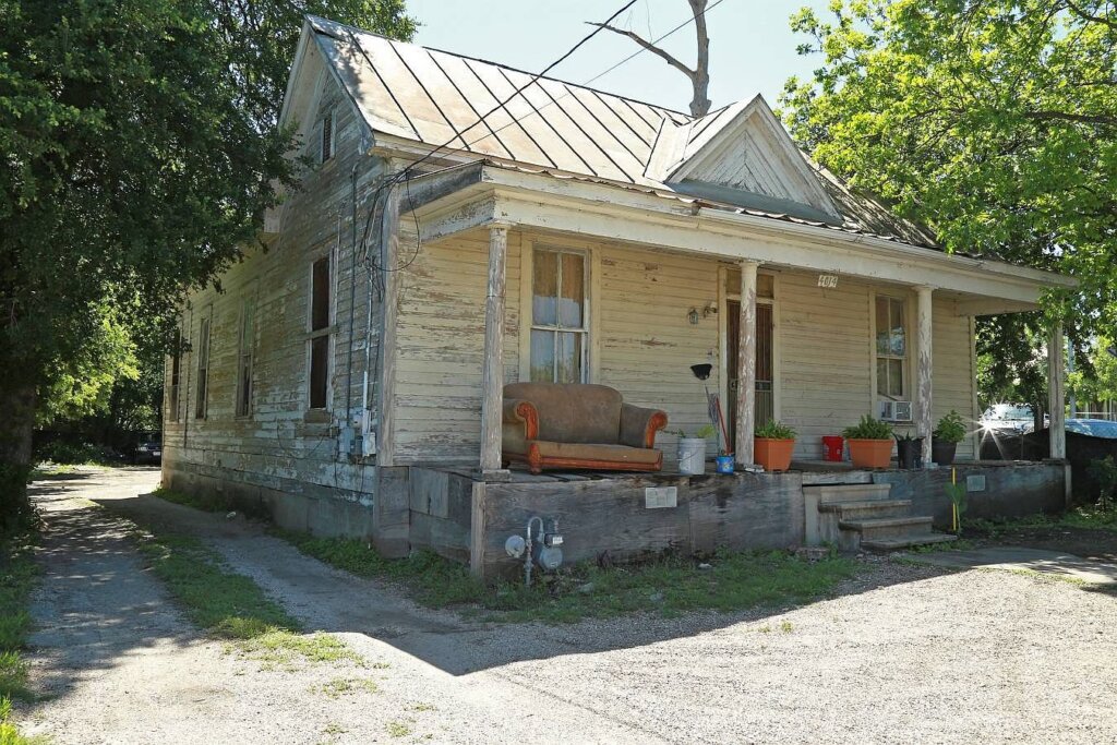 Sell Your Distressed Home Fast for Cash in Humble, TX