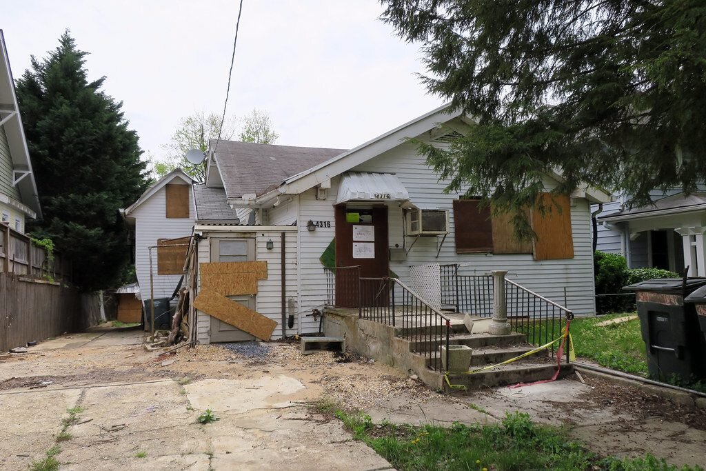 Sell a Condemned House in Texas