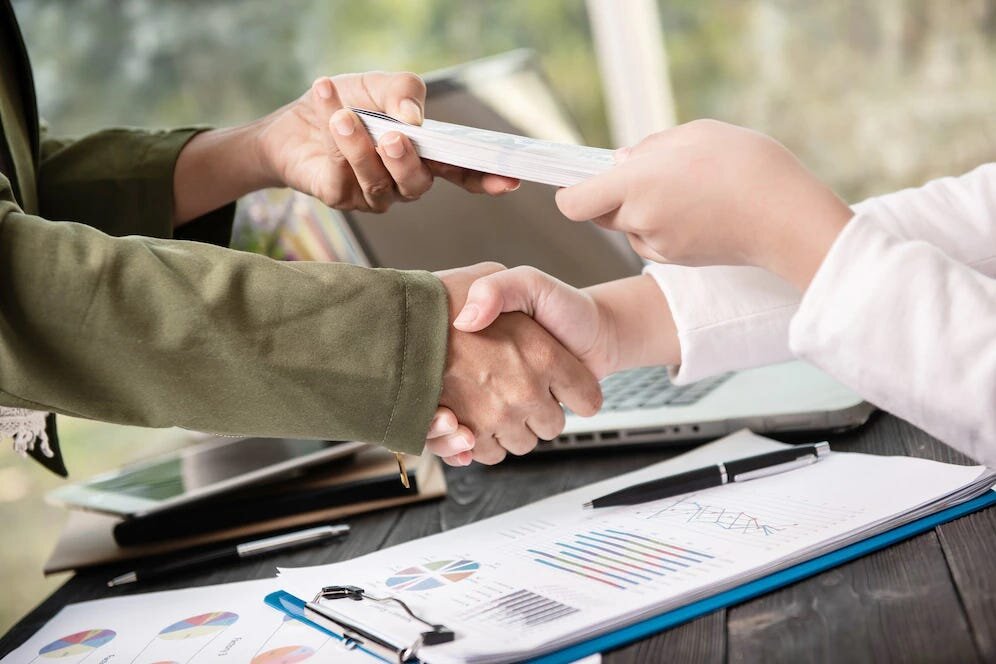 Navigating the Cash Sale Process