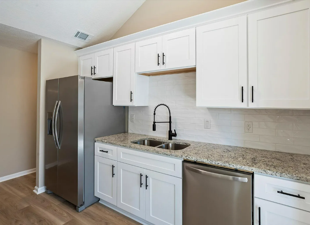 How Myers House Buyers Helped a Tired Landlord Sell a Tenant-Damaged Home As-Is in 27 Days