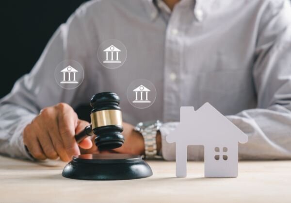 How to Sell a House in Foreclosure in NM