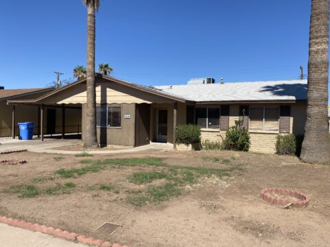 2318 E Chipman Rd Phoenix, Arizona 85040