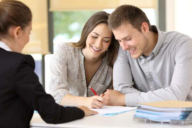 couple signing contract