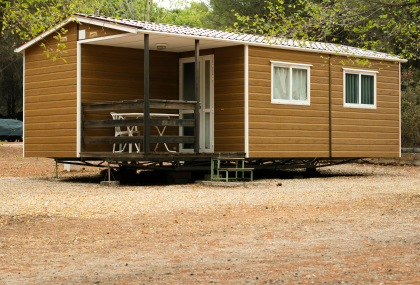 How to Sell a Mobile Home With a Lien