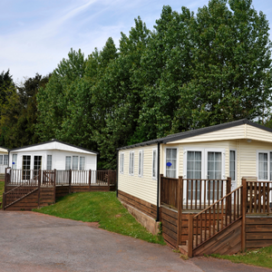 Should You Hire a Lawyer to Sell Your Mobile Home?