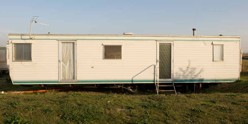 Easily Sell a Mobile Home With Roof Damage In Texas