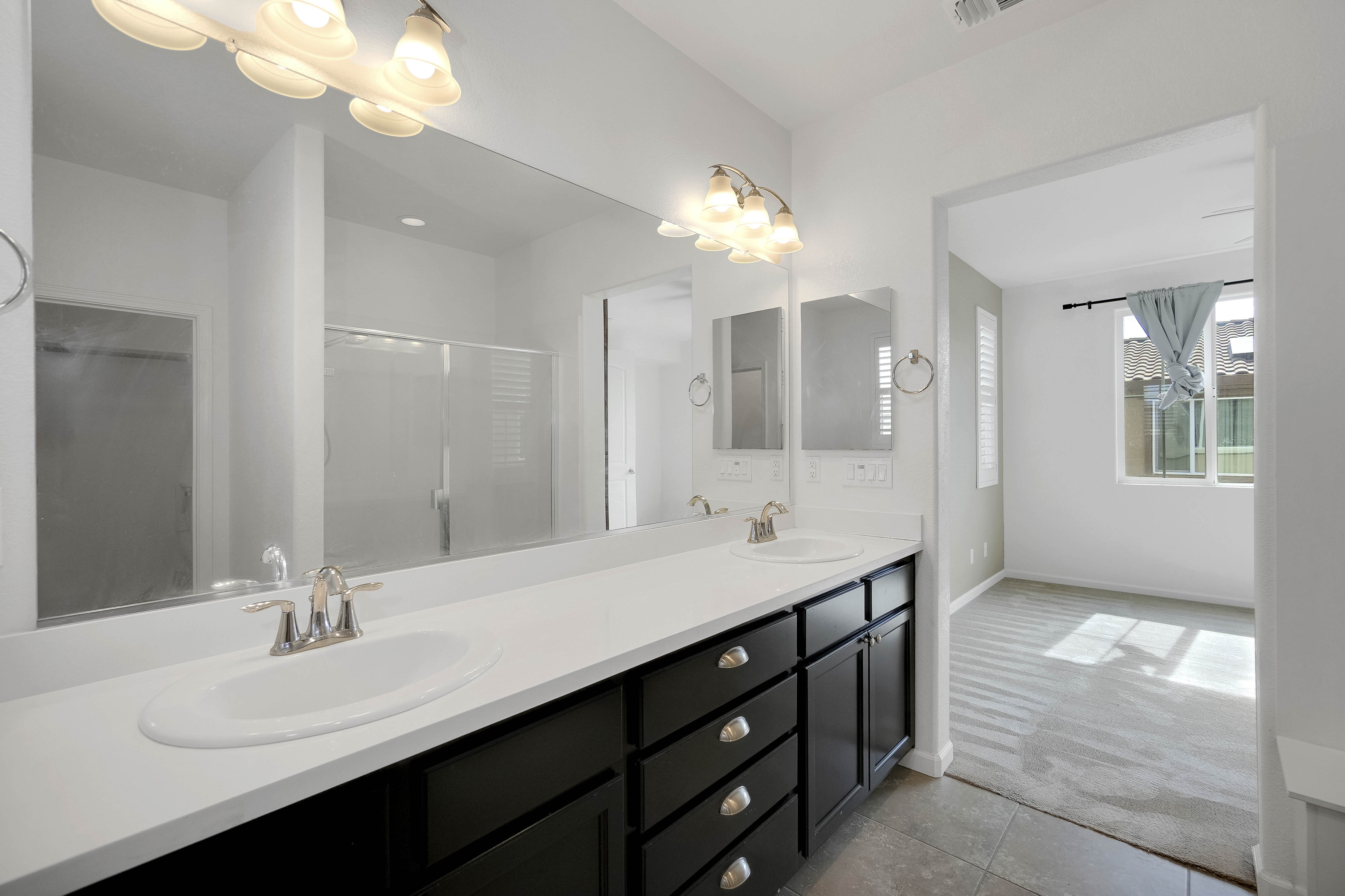 Primary suite