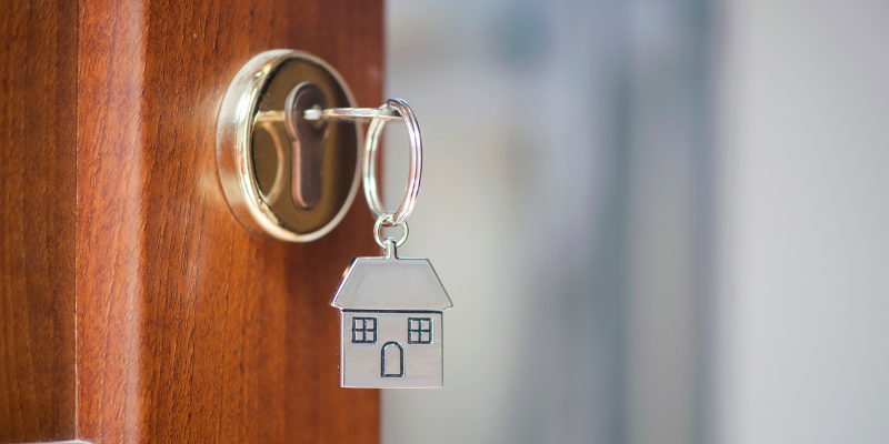 Can You Sell a Home With a Mortgage In Destin