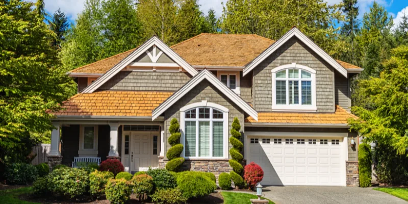 Living in a house during probate in Pensacola, Florida
