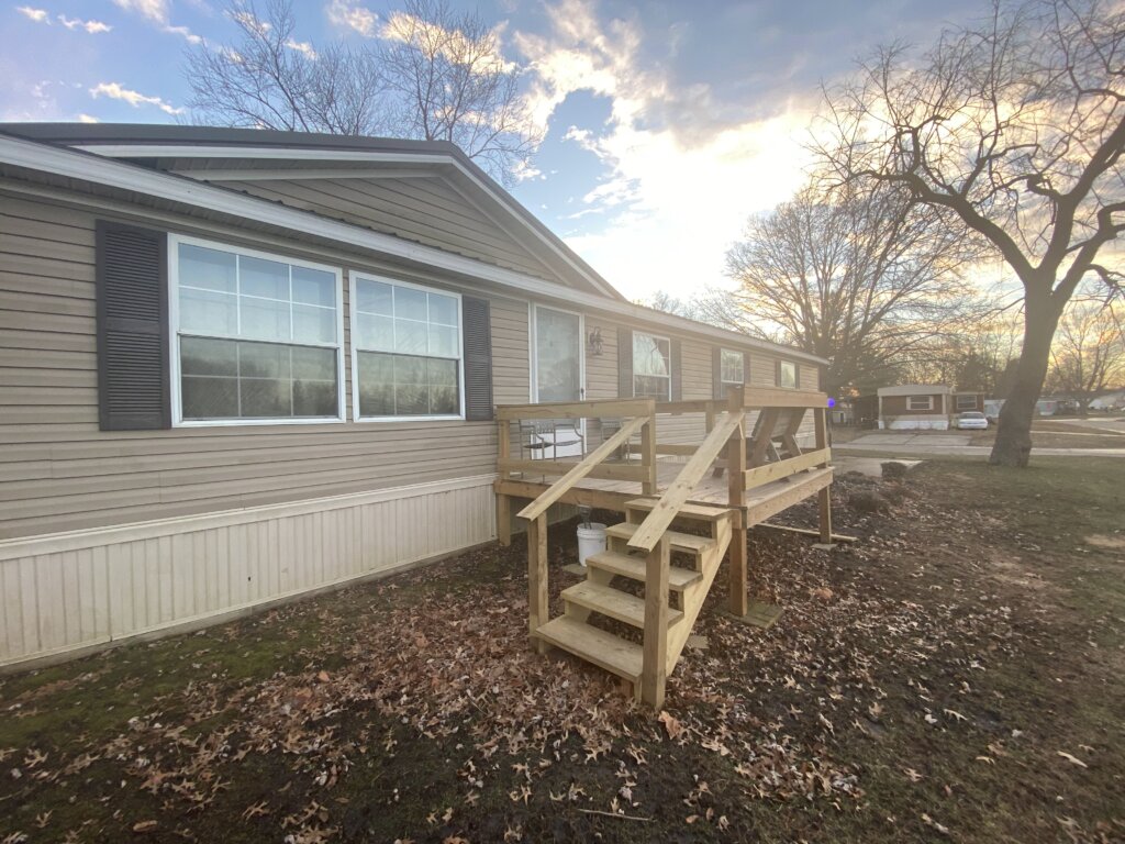 Mobile Home Sunny Day