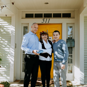 Selling a Home to a Family Member in Knoxville