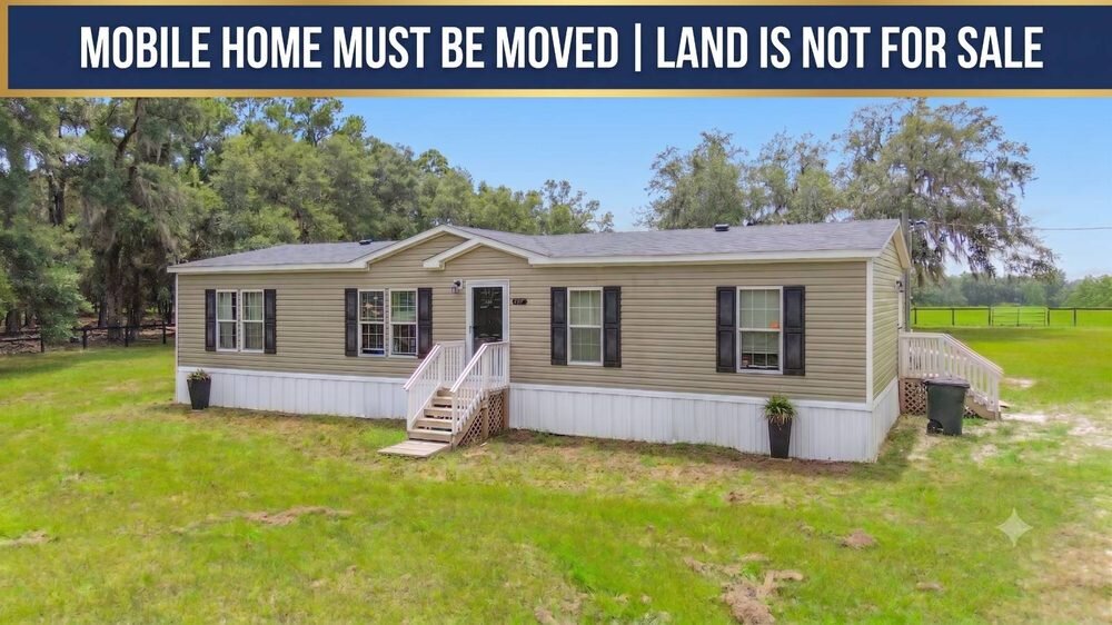Florida mobile home listing marketed as must be moved, land is not for sale