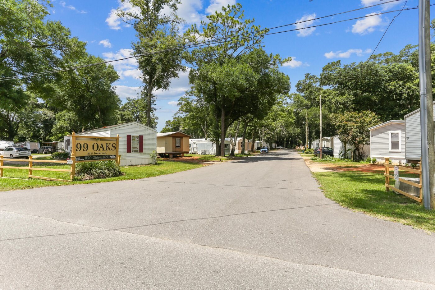 Street view inside a mobile home community in Pensacola, Florida
