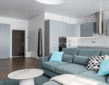 marketing a florida home with a studio apartment