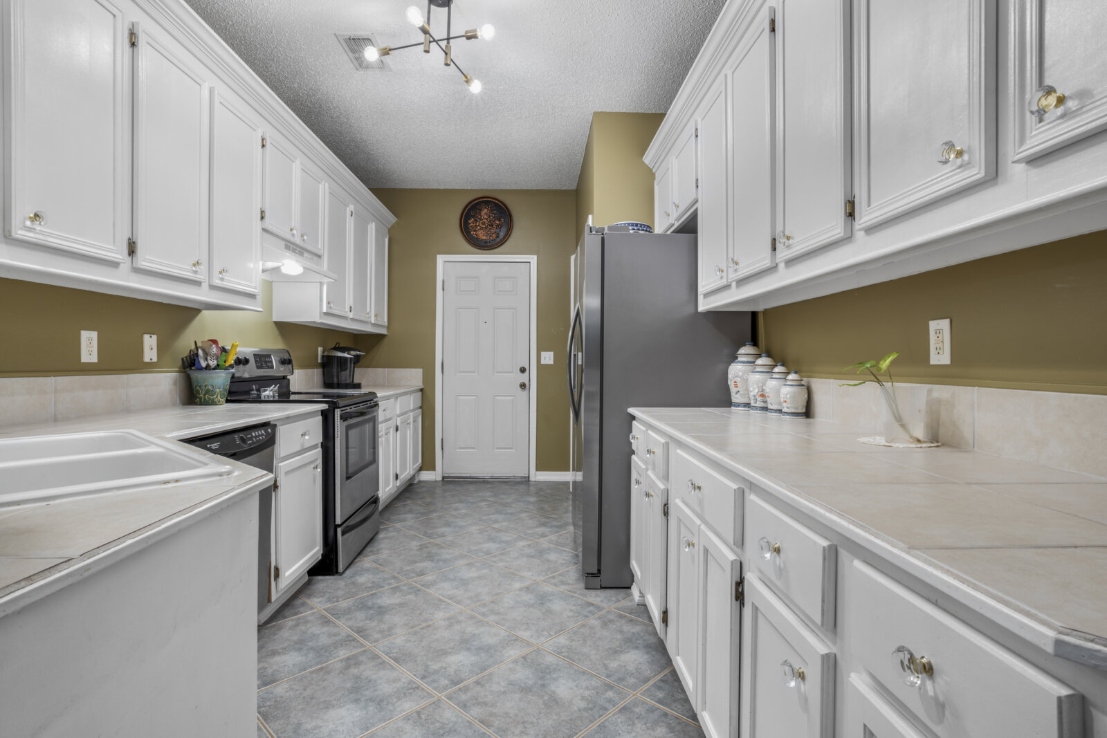 104 Canal St. Gulfport, MS.